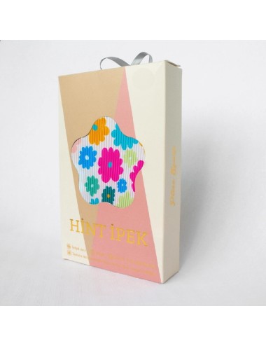 Faltenschal - Cremefarbener Hintergrund Bunte Blumen Gemustert