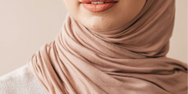 Saten Premium Jersey: Lüks Konfor ve Şıklığın Mükemmel Bir Karışımı
